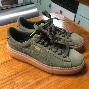 Puma platform sneaker